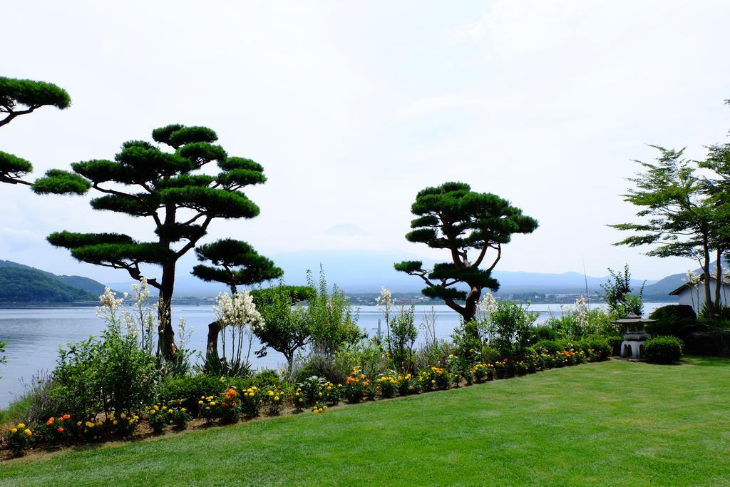 Shuhokaku Kogetsu Hotel Fujikawaguchiko Buitenkant foto